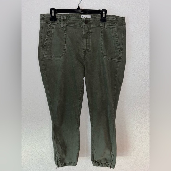 PAIGE
Mayslie Cropped Jogger Pants size 32 - Picture 6 of 8